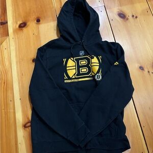 Fanatics Black Hoodie with Logo